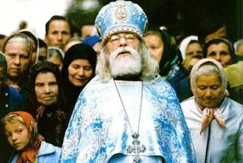 Как отец Иоанн Крестьянкин причастил 