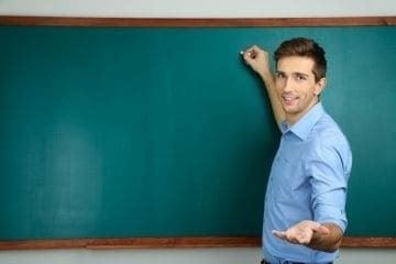 Юридические требования к объявлениям в СМИ во время реструктуризации компании